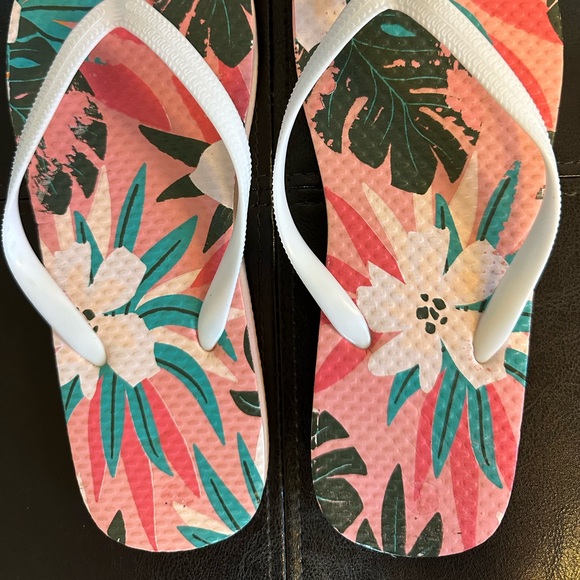 Hawaiian flip flops size 36/37 (6- - Picture 5 of 5